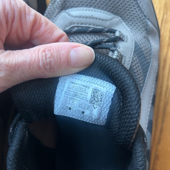 Merrell Men's Black and Gray Trail Hiking Shoes - Picture 5 of 5